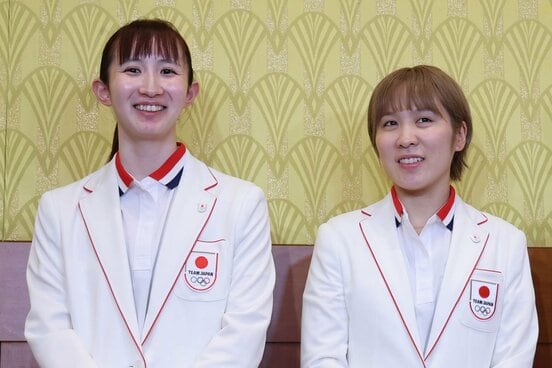 準々決勝に進出した早田ひな（左）と平野美宇