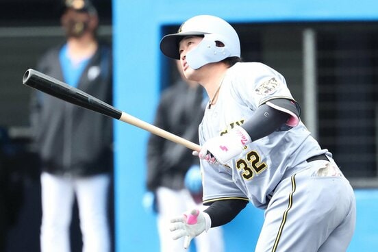 本塁打を放った浜田太貴