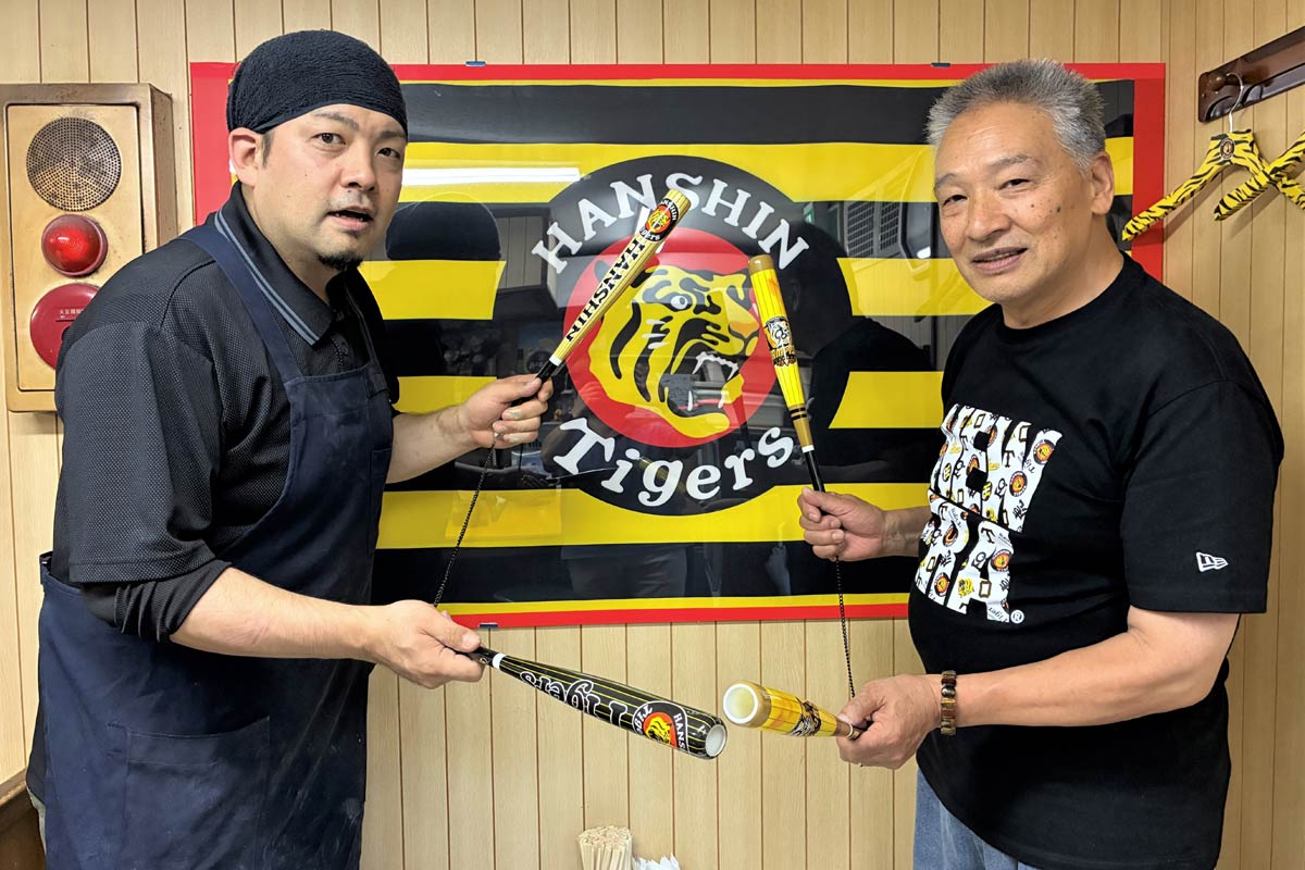 福岡・中洲の〝虎党餃子店〟 「旭軒川端店」の大将・半田英二さん