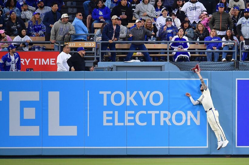 ５回にスーパーキャッチを見せたアンディ・パヘス（ロイター）
