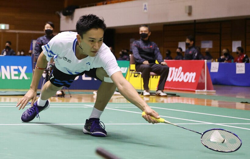  準決勝でプレーする桃田賢斗（代表撮影）