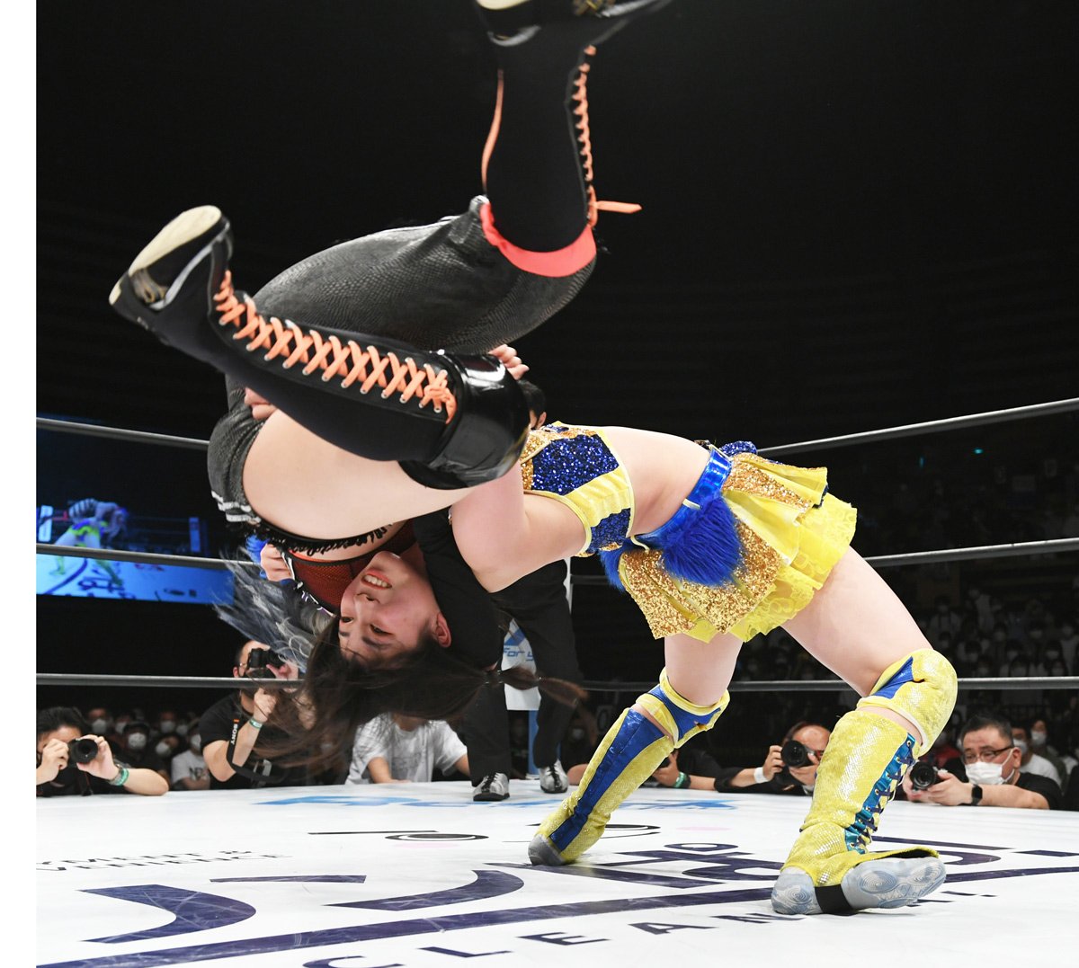 【スターダム】羽南が最多防衛記録タイのフューチャー王座V6 次期挑戦者に稲葉ともか指名 | 東スポWEB