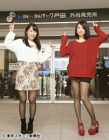  中野聖子（左）と二宮さくら