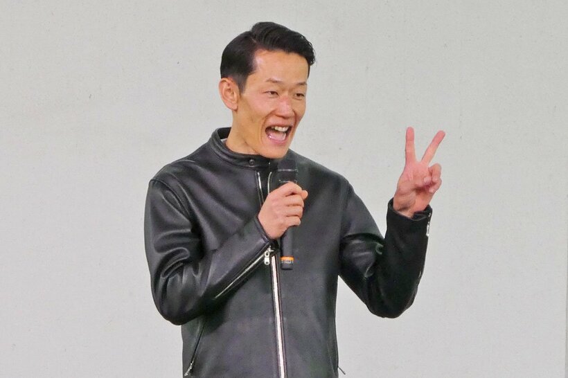 トークショーを行った茅原悠紀