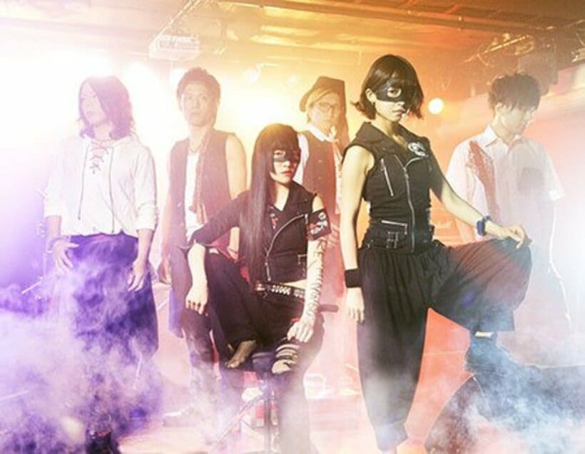  異例のライブで話題の「絶叫する６０度」