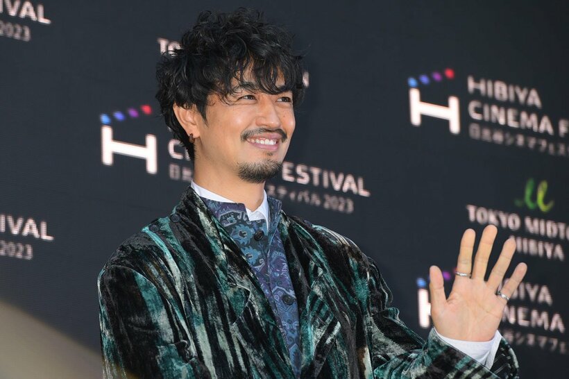 プレスプレビューに登壇した齊藤工監督