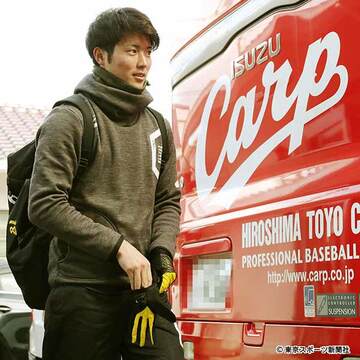  新人合同自主トレ初日に臨んだ森下