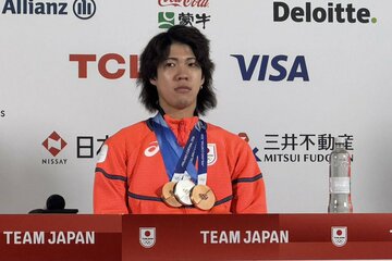 メダリスト会見に出席した二階堂蓮