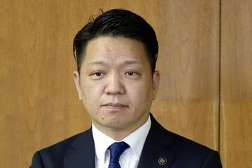 出馬表明した永野耕平前市長