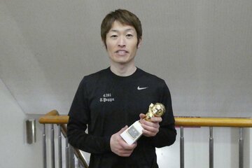 優勝した柳生泰二