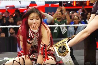 1ページ目】【WWE】イヨ・スカイ〝女子グランドスラム〟達成に歓喜