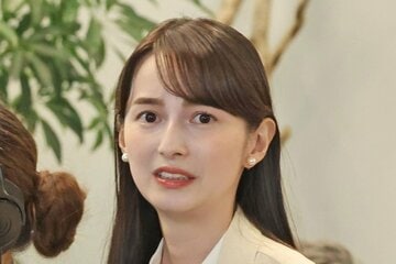 山本恵里伽アナ