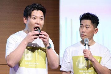 ジャングルポケットのおたけ（左）と太田博久