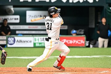 ５回に逆転２ランを放ったソフトバンク・正木智也