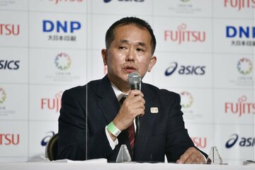  記者会見した東京五輪・パラリンピック組織委の森泰夫大会運営局次長(代表撮影)