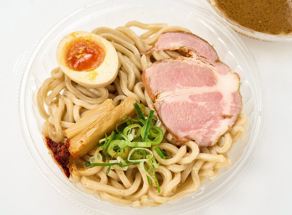 麺は太くて今風