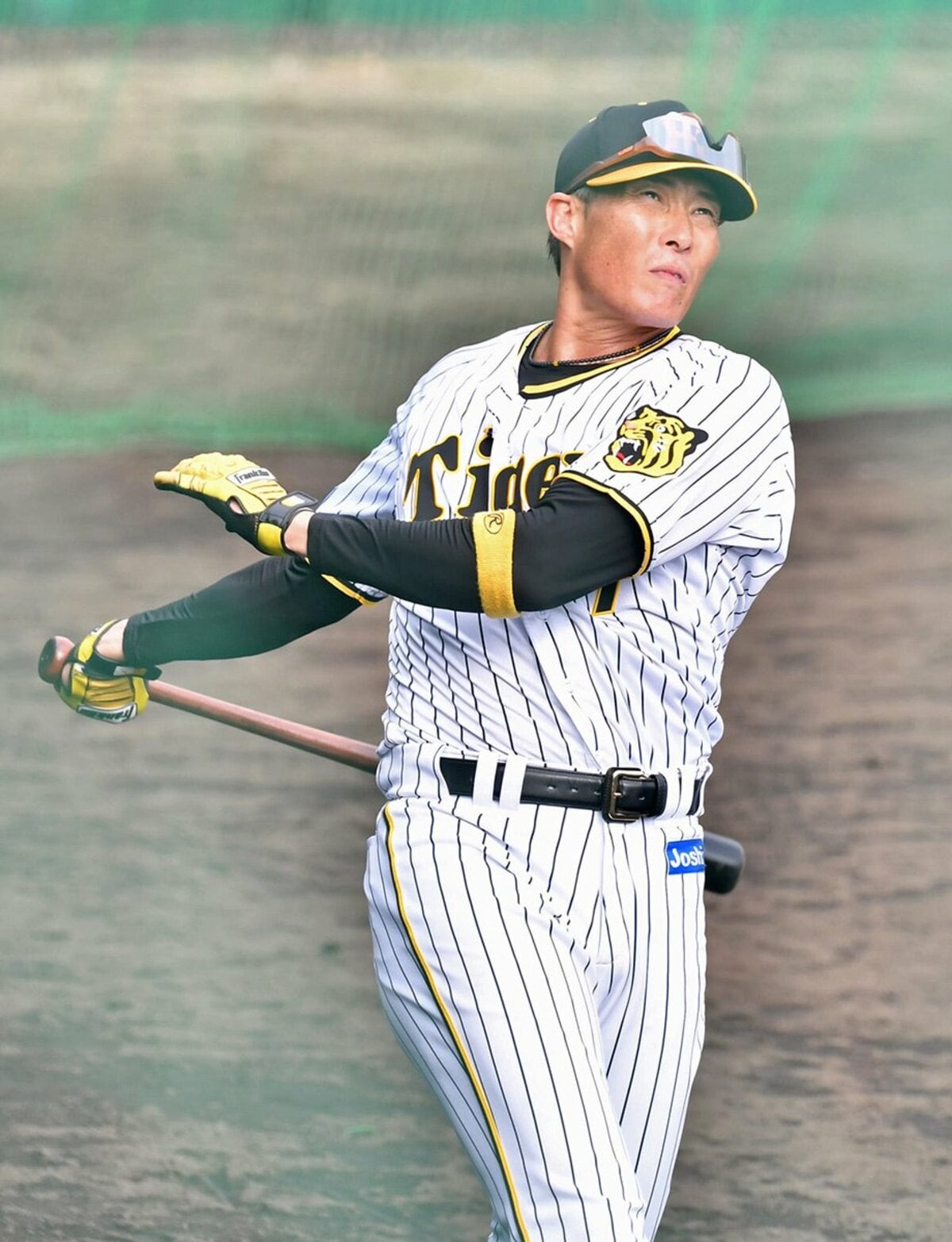 阪神】糸井嘉男が今季限りで現役引退 走攻守そろった「超人」が19