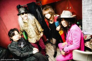  中山加奈子率いる「VooDoo　Hawaiians」（写真・Koich　Morishima）