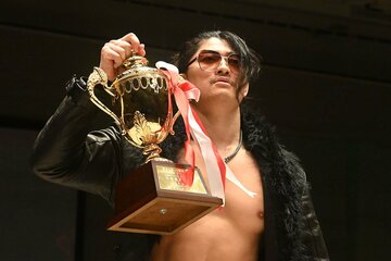 意気揚々とリングインしたOZAWAだったが…