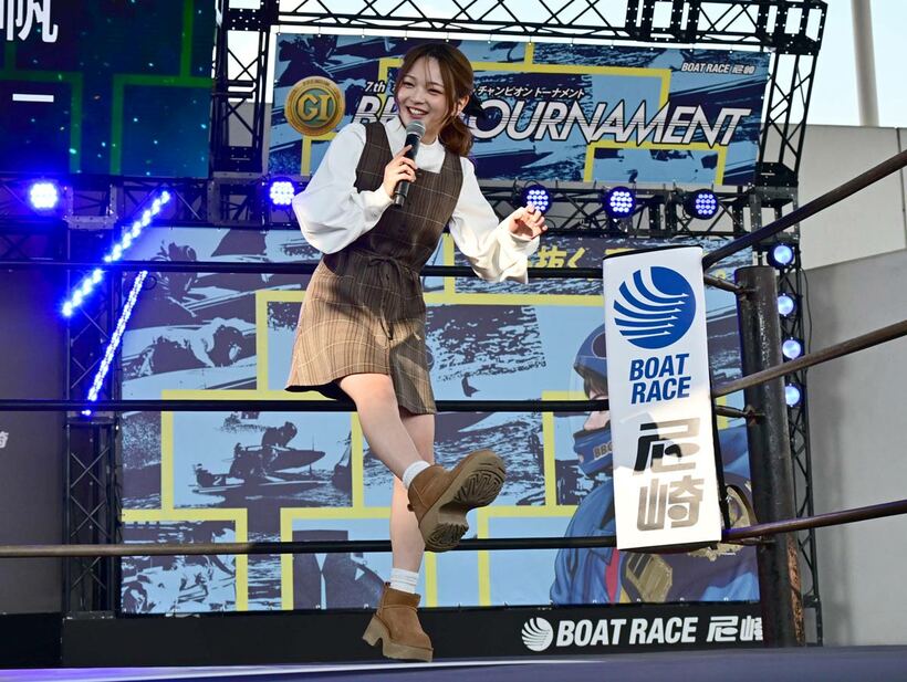 トークショーを行った福留光帆