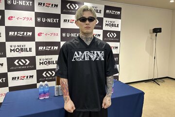 皇治戦を前に意気込みを語った平本蓮