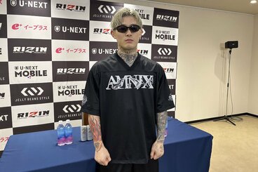 皇治戦を前に意気込みを語った平本蓮
