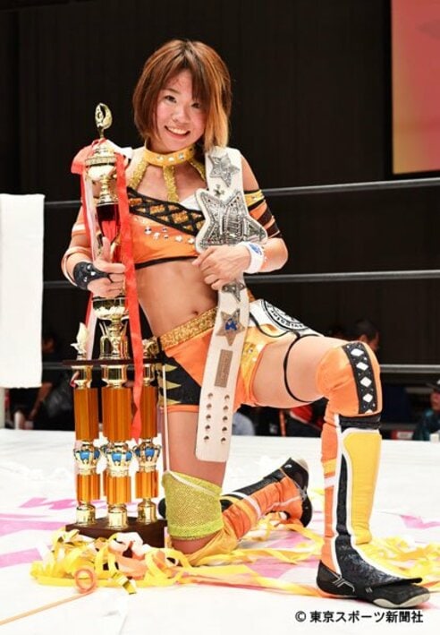 スターダム】星輝ありさがワンダー王座奪取 蹴り合戦で渡辺桃を撃破
