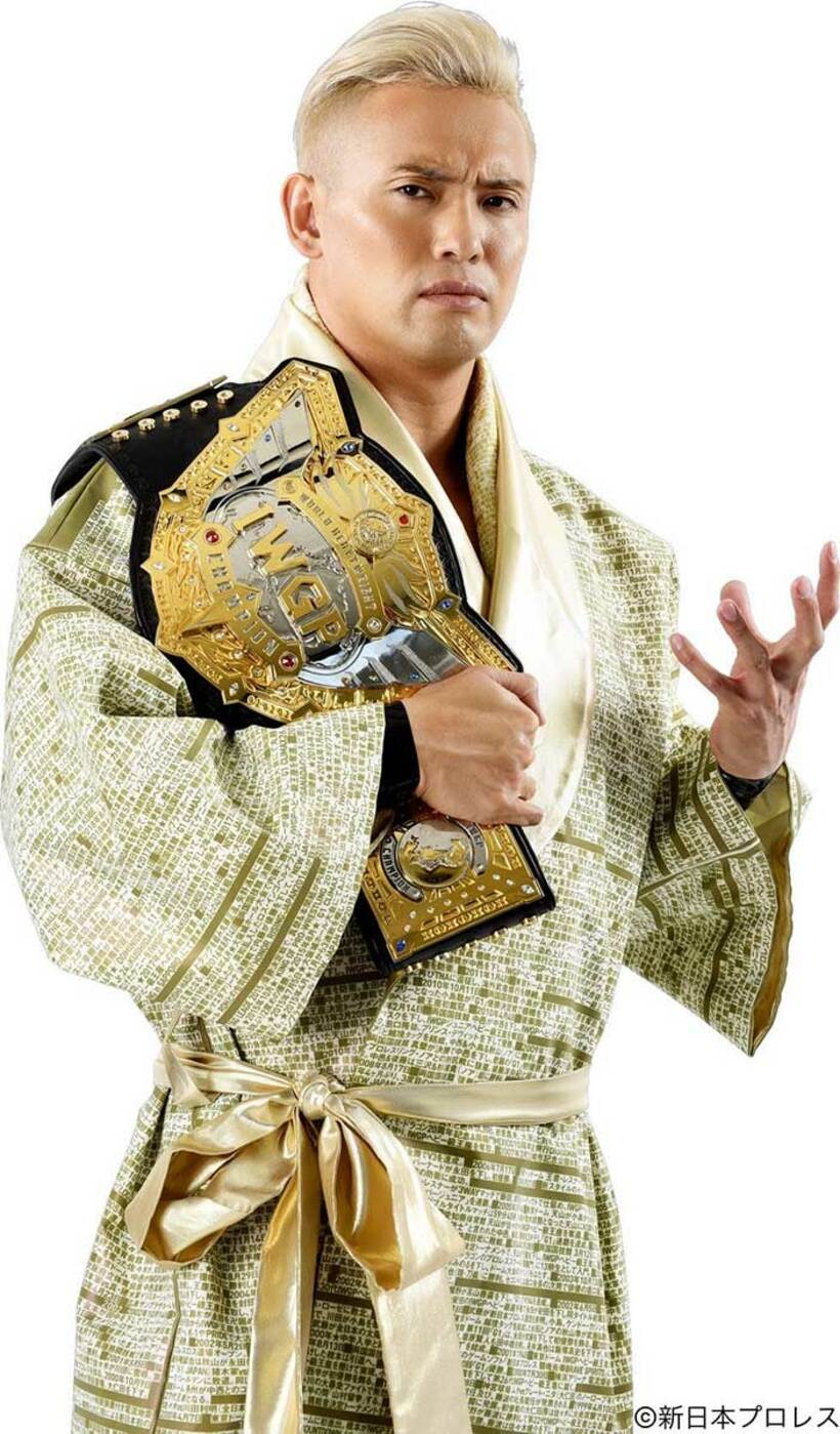  ＦＣ東京のホーム開幕戦に来場するオカダ・カズチカ（新日本プロレス提供）