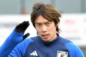 伊東純也