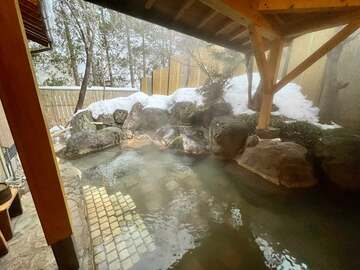 開放感あふれる露天風呂