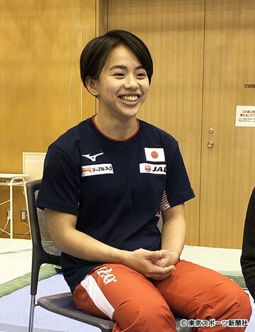  笑顔で取材に応じた村上茉愛