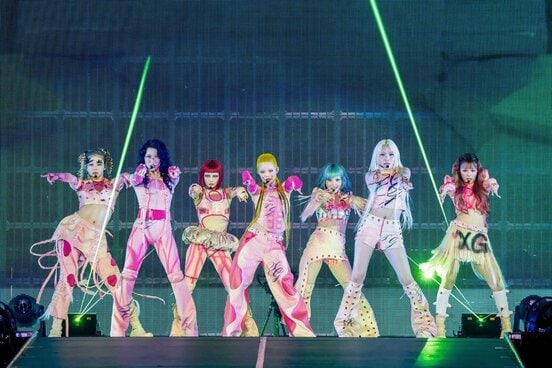 世界ツアーのファイナル公演を東京ドームで開催した「XG」