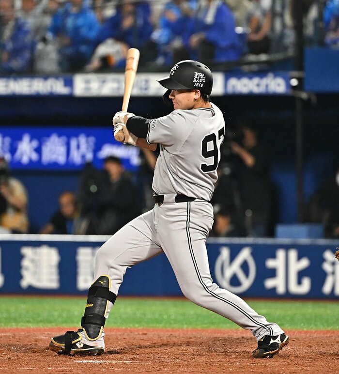 ４回に犠飛を放った巨人・井上温大