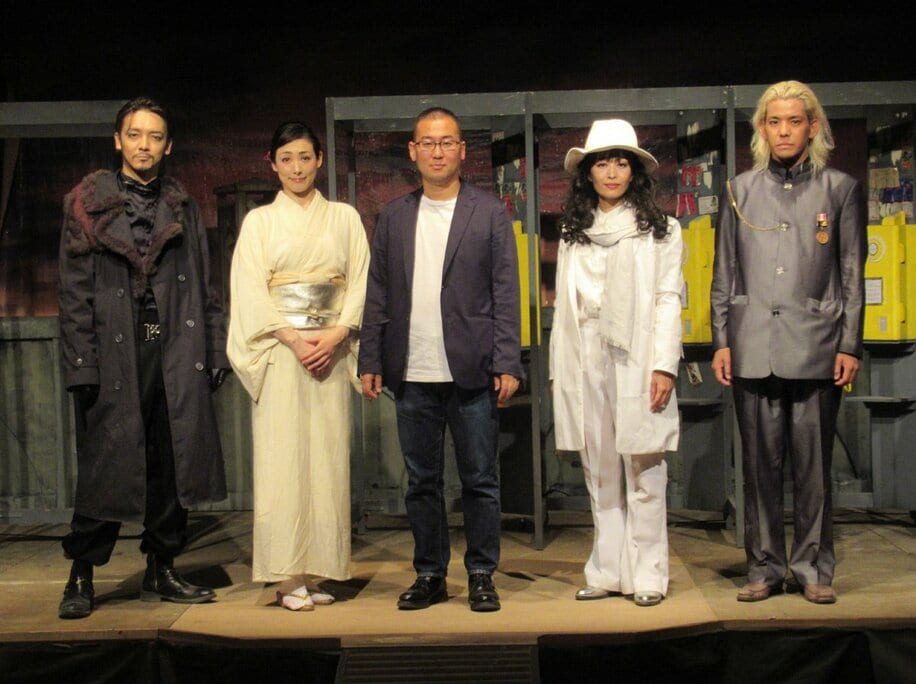  左から俳優の丸山正吾、鳳恵弥、演出家の中野敦之氏、禿恵、米沢剛志（東スポWeb）