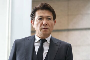 「中山美穂お別れの会」に参列した別所哲也