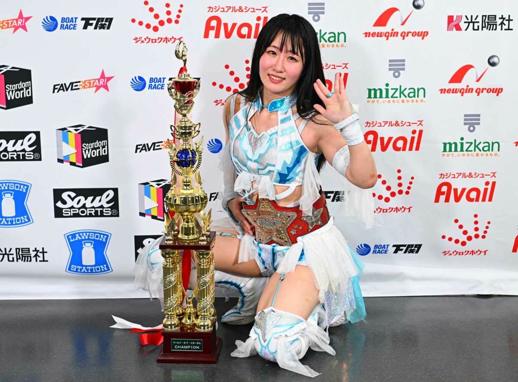 玖麗さやかがワールド王座初戴冠