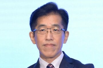 岸博幸氏