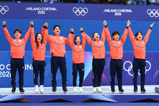 ミラノ・コルティナ冬季五輪フィギュア団体「銀」の日本