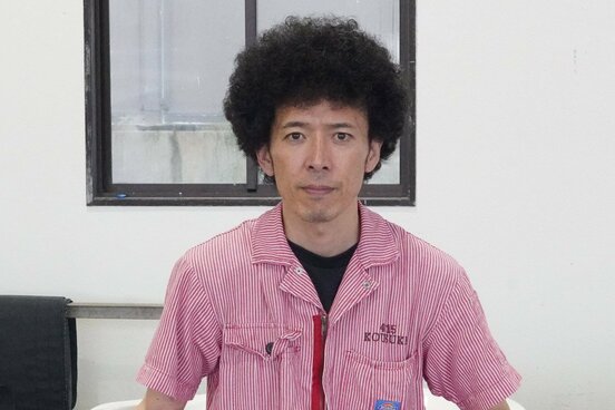 山崎昂介