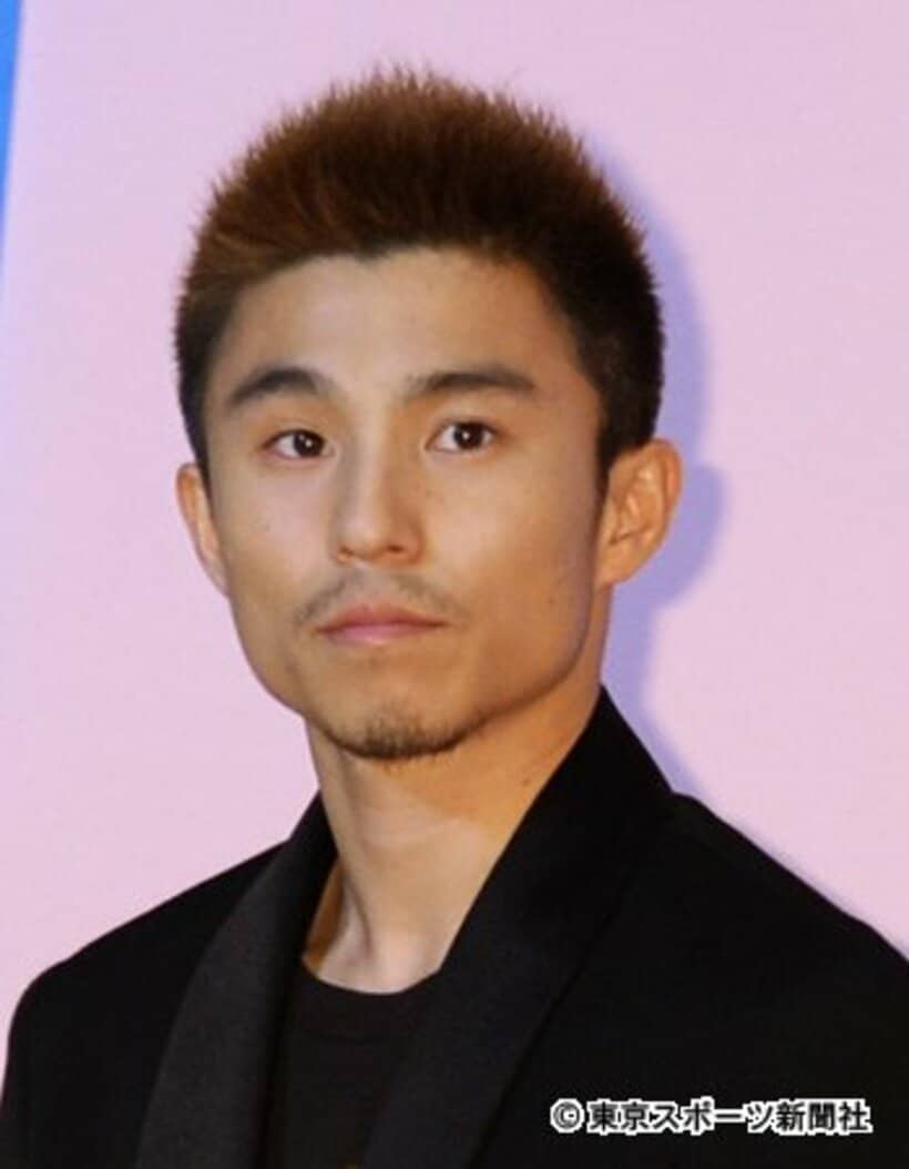 自身のブログで整形疑惑を否定した中尾