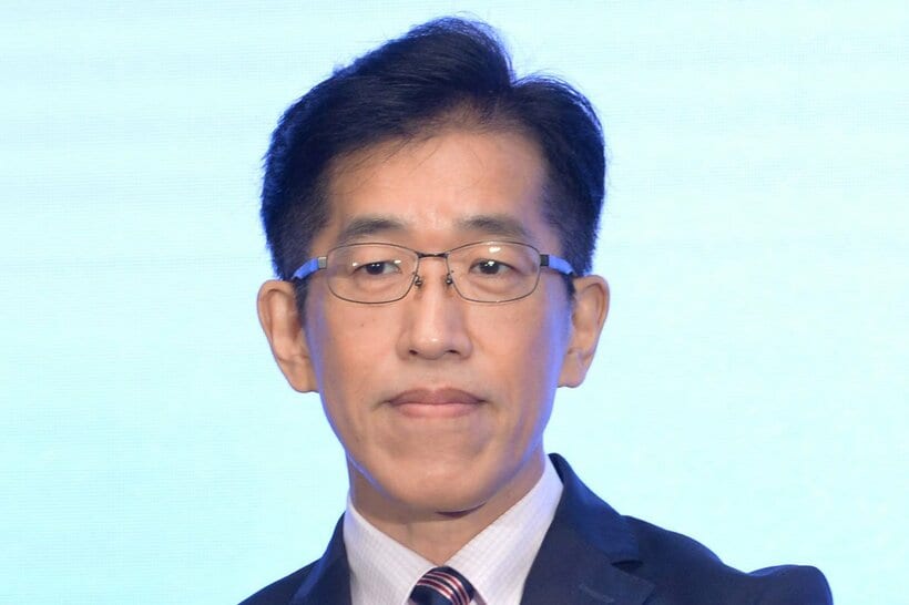 岸博幸氏