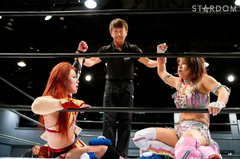 舞華（左）と白川未奈は時間切れドローに終わった