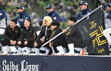 〝東京リベンジャーズ〟で登場した（左から）宮川哲、若林、佐野、山野辺、浜屋（東スポWeb）