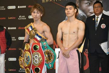 韓流スターにも人気の４団体統一王者・井上尚弥。右は挑戦者・金芸俊