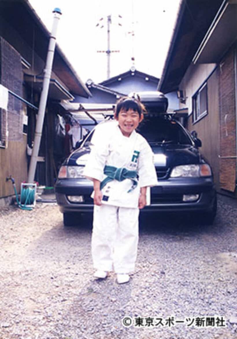 ３歳から少林寺拳法を始めた中村（写真は６歳時）