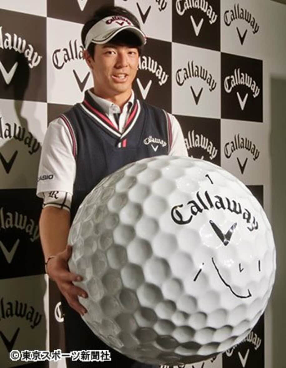 キャロウェイゴルフとのボール使用契約を発表した石川遼
