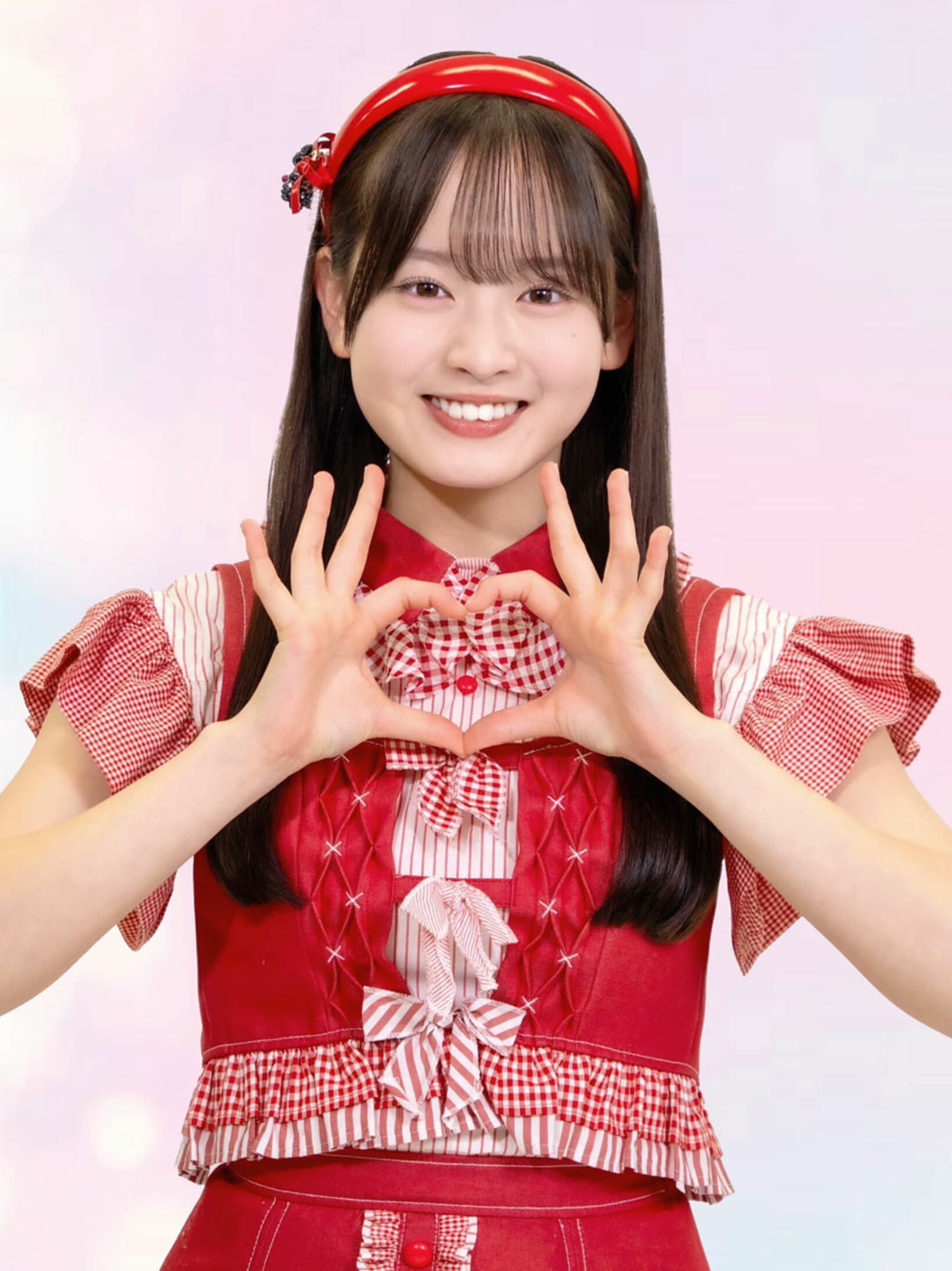「初恋に似てる」のセンター・現ＡＫＢ４８最年少１３歳 ・近藤沙樹（Ｃ）ＡＫＢ４８