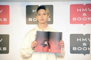 １ｓｔ写真集を発売した堀夏喜