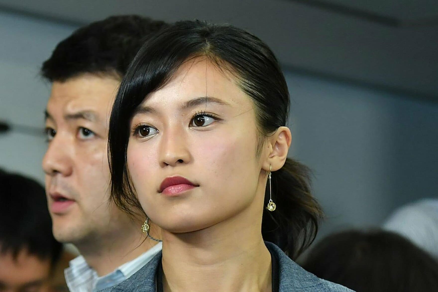 小島瑠璃子